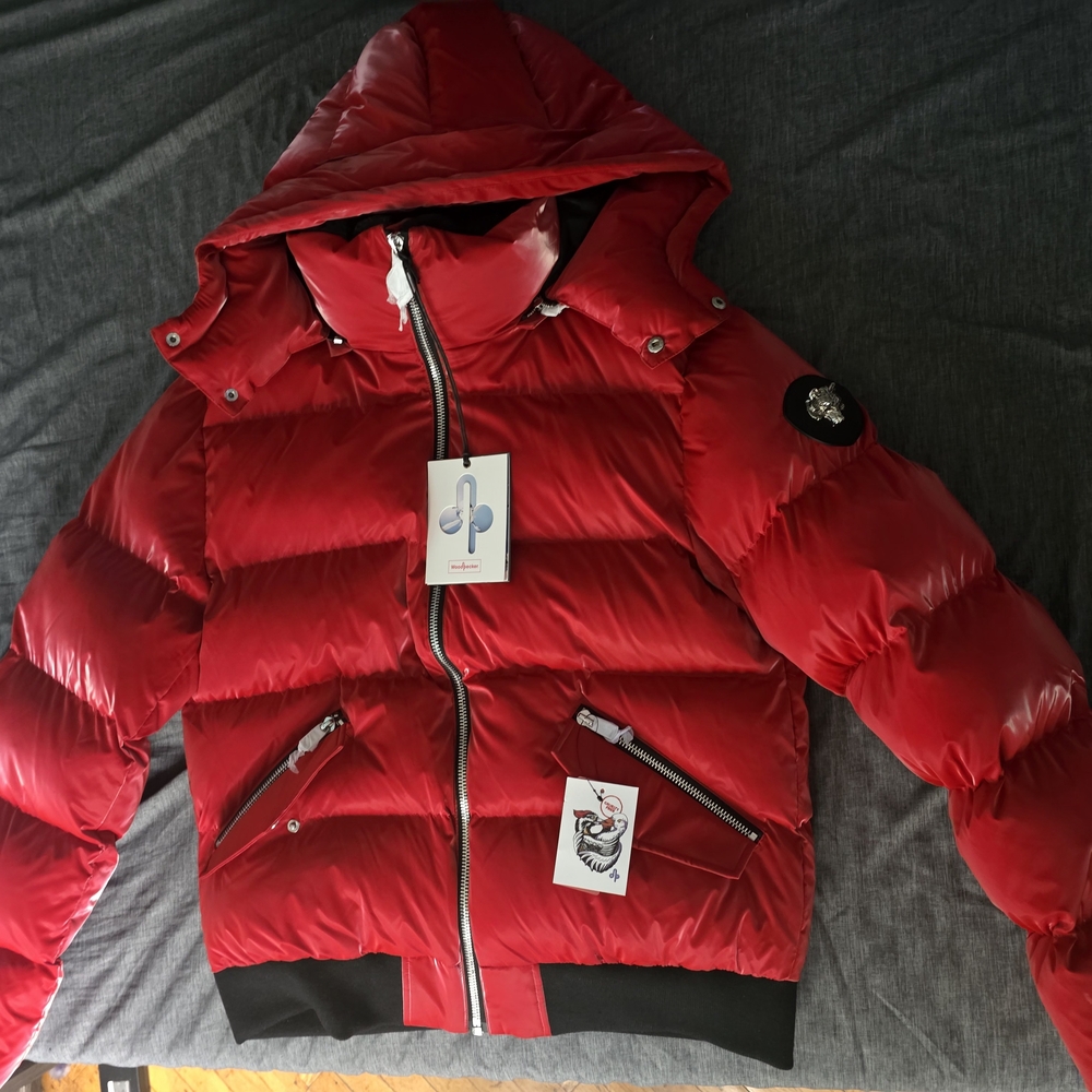 Stylish Red Hooded Puffer Jacket